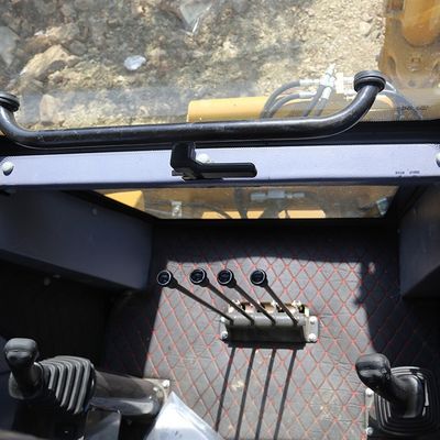 High Efficiency And Time Saving Tractor Backhoe For Excavation Work